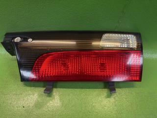 Вставка между стопов правая задняя TOYOTA ESTIMA TCR20 2TZ-FZE 28-122 1 ракурс