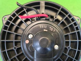 Мотор печки TOYOTA KLUGER V MHU28 3MZ-FE 194000-7311 3 ракурс