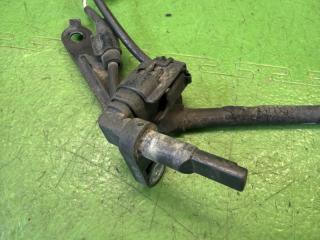 Датчик abs левый передний TOYOTA CROWN MAJESTA UZS207 3UZ-FE 89543-30270 2 ракурс