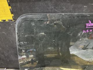 Стекло лобовое правое NISSAN CARAVAN KRMGE24 TD27 83313-63N01 2 ракурс