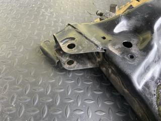 Балка подвески передняя MITSUBISHI AIRTREK CU2W 4G63T MR961532 3 ракурс Балка подвески передняя MITSUBISHI AIRTREK CU2W 4G63T MR961532 3 ракурс