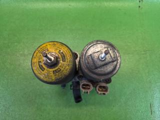 Блок abs TOYOTA AQUA NHP10 1NZ-FXE 4707052020, 47070-52010 2 ракурс
