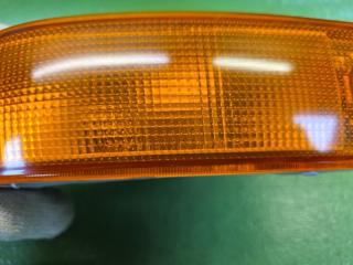 Повторитель бамперный правый передний MITSUBISHI DELICA PD6W 6G72 210-87245 5 ракурс