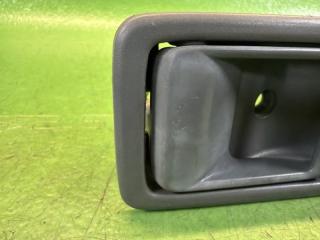 Ручка двери внутренняя передняя MAZDA BONGO SK82M F8 80670-HA001 S47P58330A 2 ракурс