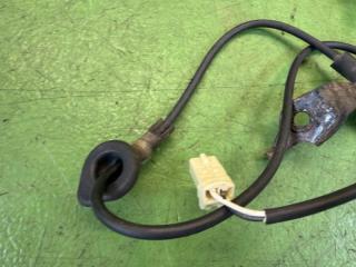 Датчик abs правый задний TOYOTA VOXY ZRR75 3ZR-FAE 89545-28200 3 ракурс