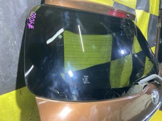 Дверь 5-я TOYOTA VITZ NSP135 67005-52C20, 4U3 4 ракурс