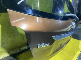 Дверь 5-я TOYOTA VITZ NSP135 67005-52C20, 4U3 5 ракурс