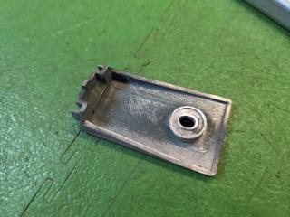 Полозья для сдвижной двери правые задние MAZDA BONGO SK82M F8 77796-HA000, S42N-72-280 2 ракурс