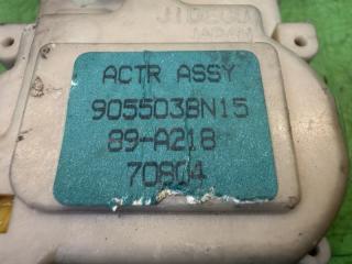 Активатор NISSAN CARAVAN KRMGE24 TD27 9055038N15 3 ракурс