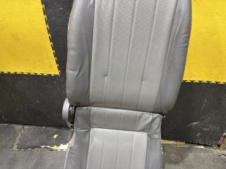 Сиденье переднее NISSAN VANETTE SK82MN F8 4 ракурс Сиденье переднее NISSAN VANETTE SK82MN F8 4 ракурс