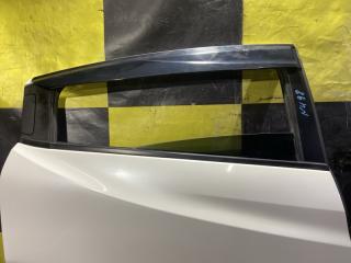 Дверь правая задняя HONDA VEZEL RU3 LEB 67510-T7A-300ZZ, NH788P 2 ракурс
