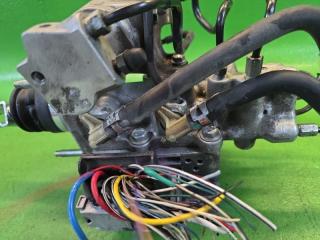 Главный тормозной цилиндр TOYOTA VOXY ZWR80 2ZR-FXE 47050-28030, 47210-28100 4 ракурс
