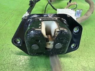 Замок 5-й двери NISSAN NV200 VM20 HR16DE 90500JX32A 3 ракурс Замок 5-й двери NISSAN NV200 VM20 HR16DE 90500JX32A 3 ракурс