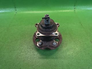 Ступица правая задняя TOYOTA VOXY ZWR80 2ZR-FXE 42450-28041 1 ракурс