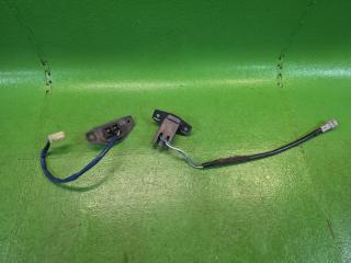 Контактная группа сдвижной двери левая задняя TOYOTA ESTIMA TCR20W 2TZ-FZE 8426295D03 4 ракурс