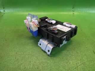 Электронный блок NISSAN NOTE HE12 HR12-DE 284B1 3VA3D 5 ракурс Электронный блок NISSAN NOTE HE12 HR12-DE 284B1 3VA3D 5 ракурс