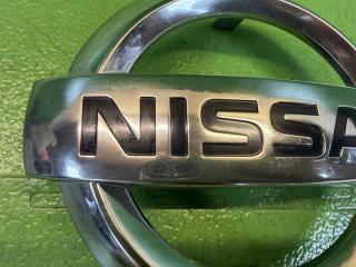 Эмблема передняя NISSAN X-TRAIL HNT32 MR20-DD 62889-1JA0A 3 ракурс Эмблема передняя NISSAN X-TRAIL HNT32 MR20-DD 62889-1JA0A 3 ракурс
