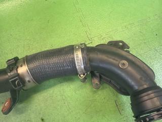 Патрубок турбины LAND ROVER DISCOVERY SPORT L550 204DTD GJ32-6C782 3 ракурс Патрубок турбины LAND ROVER DISCOVERY SPORT L550 204DTD GJ32-6C782 3 ракурс
