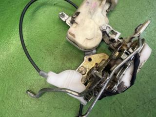 Замок двери правый передний TOYOTA VITZ NCP15 2NZ-FE 69310-52050 3 ракурс