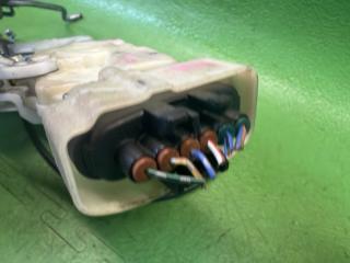 Замок двери правый передний TOYOTA VITZ NCP15 2NZ-FE 69310-52050 5 ракурс