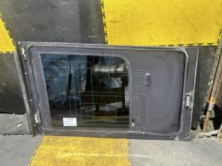 Стекло собачника правое заднее HONDA STEPWGN RP3 L15B 73521-TAA-J11 2 ракурс