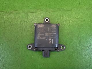 Датчик парковки задний TOYOTA YARIS MXPA10 M15A-FKS 88162-K0040 1 ракурс