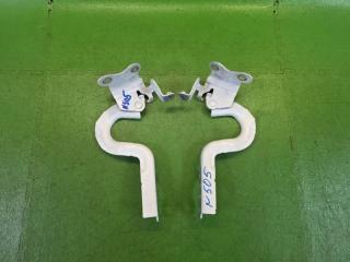 Петля капота передняя TOYOTA AQUA NHP10 1NZ-FXE 53420-52480 53410-52470 1 ракурс