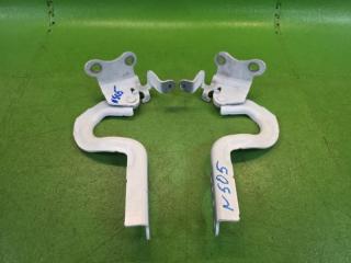 Петля капота передняя TOYOTA AQUA NHP10 1NZ-FXE 53420-52480 53410-52470 2 ракурс