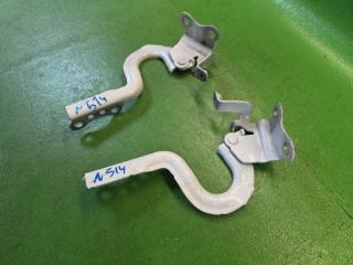 Петля капота передняя TOYOTA AQUA NHP10 1NZ-FXE 53420-52480 53410-52470 3 ракурс