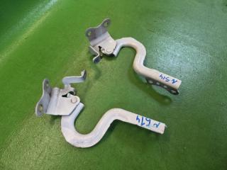 Петля капота передняя TOYOTA AQUA NHP10 1NZ-FXE 53420-52480 53410-52470 4 ракурс