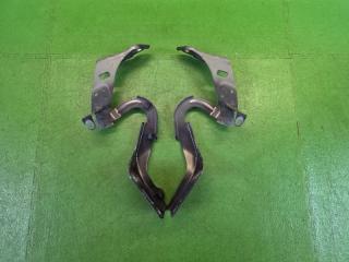 Петля капота HONDA VEZEL RU3 LEB 60120T7A000ZZ 60170T7A000ZZ 1 ракурс