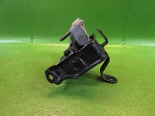 Подушка двс правая передняя TOYOTA YARIS MXPH10 M15A-FXE 12305-15100 5 ракурс