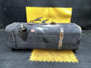 Топливный бак TOYOTA DYNA KDY281 1KD-FTV 77001-25441, 830*304*304 1 ракурс