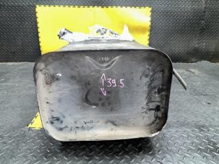 Топливный бак MITSUBISHI CANTER FBA20 4P10 MK621279 3 ракурс Топливный бак MITSUBISHI CANTER FBA20 4P10 MK621279 3 ракурс