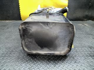 Топливный бак MITSUBISHI CANTER FBA20 4P10 MK621279 5 ракурс Топливный бак MITSUBISHI CANTER FBA20 4P10 MK621279 5 ракурс