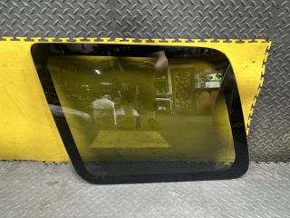 Стекло собачника левое заднее MITSUBISHI PAJERO IO H66W 4G93 MR447981 1 ракурс