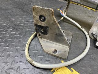 Фаркоп TOYOTA AQUA NHP10 4 ракурс Фаркоп TOYOTA AQUA NHP10 4 ракурс