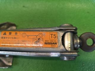 Домкрат NISSAN X-TRAIL PNT30 SR20-VET 5 ракурс