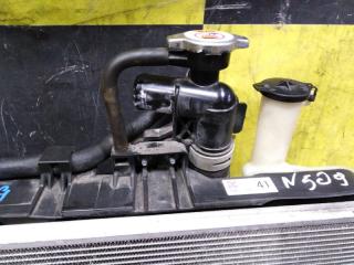 Радиатор TOYOTA YARIS MXPH10 M15A-FXE 16400-15630, 16711-15300 16363-K0020 3 ракурс