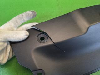 Защита замка капота передняя HONDA STEPWGN RP3 L15B 71125-TAA-00 3 ракурс