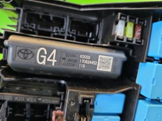 Блок предохранителей TOYOTA YARIS MXPH10 M15A-FXE 82662-52C30, 82644-K0050, 90987-02027, 90987-02033, 82662-52С30 4 ракурс