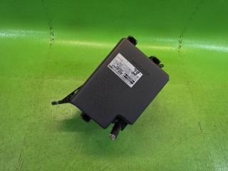 Блок предохранителей правый передний TOYOTA HARRIER ZSU60 3ZR-FAE 82662-48340, 90987-04004, 28300-21020, 90987-02027 1 ракурс