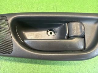 Ручка двери внутренняя правая передняя SUBARU IMPREZA GG3 EJ152 61052-FE020-OE 3 ракурс