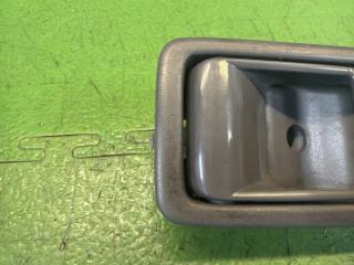 Ручка двери внутренняя передняя NISSAN VANETTE SKP2MN L8 80670-HA001 S47P58330A 2 ракурс