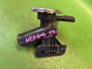 Горловина радиатора TOYOTA IST NCP65 1NZ-FE 16502-21010 2 ракурс