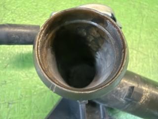 Горловина радиатора TOYOTA IST NCP65 1NZ-FE 16502-21010 5 ракурс