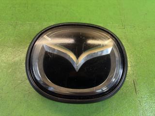 Эмблема передняя MAZDA CX-5 KE2AW SH-VPTS GHR6-51730 1 ракурс Эмблема передняя MAZDA CX-5 KE2AW SH-VPTS GHR6-51730 1 ракурс