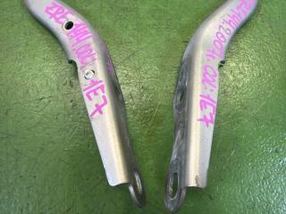 Петля капота TOYOTA COROLLA AXIO ZRE144 2ZR-FE 53410-12550, 53420-12520 2 ракурс Петля капота TOYOTA COROLLA AXIO ZRE144 2ZR-FE 53410-12550, 53420-12520 2 ракурс