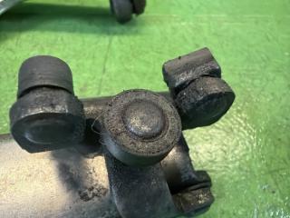Ролик раздвижной двери левый задний NISSAN VANETTE SKP2MN L8 82421-HC000 82411-HA00A 82401-HC000 4 ракурс