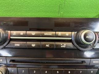 Блок климат-контроля BMW X5 F15 N57D30A 6831942-01 3 ракурс